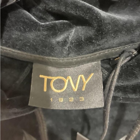 TONY men set jacket and pants new with tags - Picture 3 of 7